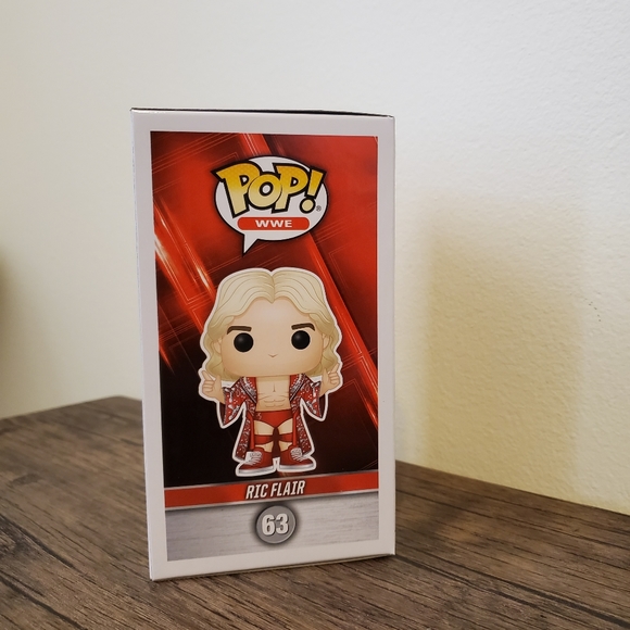 WWE Funko Pop Rick Flair - Picture 4 of 6